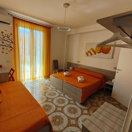 Alto Giardino Rooms Terrasini Exterior foto