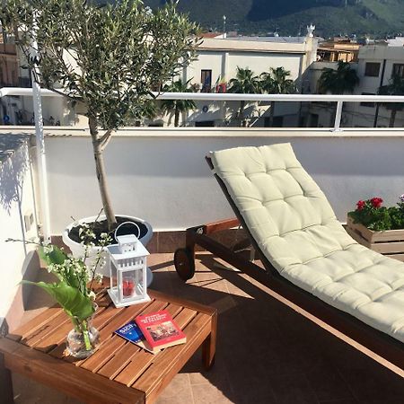 Alto Giardino Rooms Terrasini Exterior foto